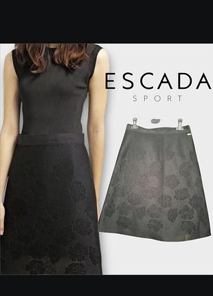 Escada sport