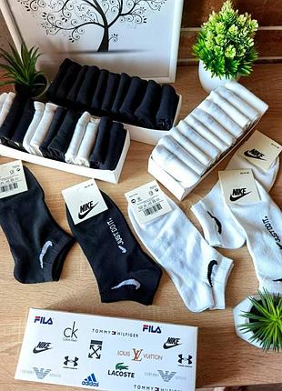 Короткі шкарпетки nike