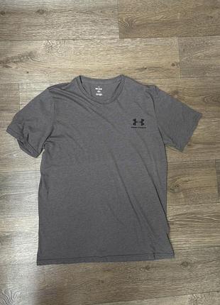 Чоловіча футболка under armour сіра р. м, оригінал