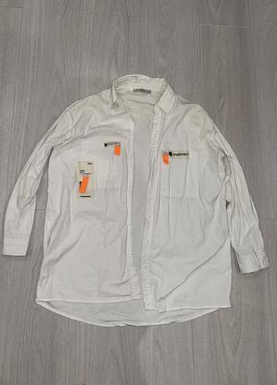 Біла сорочка оверсайз з накладними кишенями | oversize | xs–m
