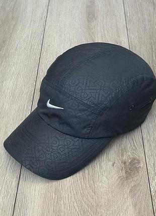 Кепка пятипанелька nike