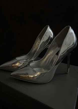 Срібні туфлі лодочки 37р у стилі zara