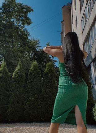 Сукня-футляр на бретелях 💚✨
