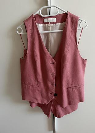 Костюм з шортами zara