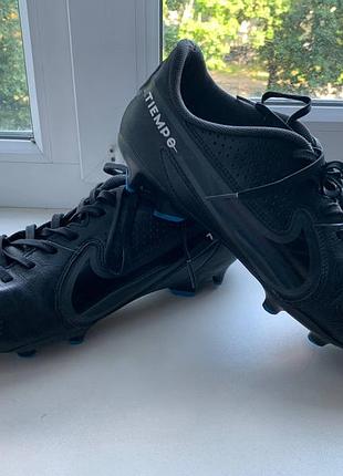 Бутсы nike tiempo legend 9 academy fg-mg da1174-001 (оригинал) размер 44, 28 см стелька