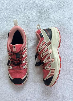Кросівки фірми salomon 36 розміру по устілці 23 см.