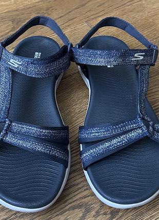 Skechers жіночі босоніжки р.38(25 см)