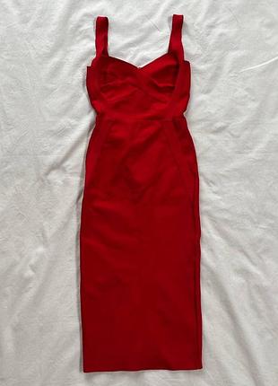 Красное платье bodycon