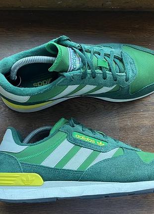 Кросівки adidas