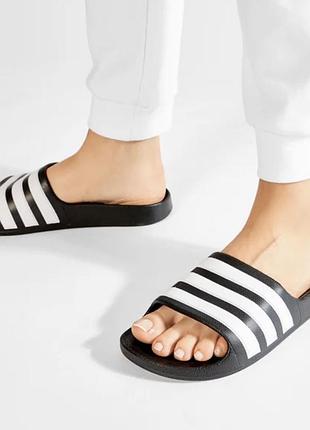 Шльопанці adidas