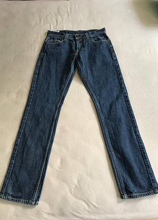 Продаю джинсы levis женские скинни 511 w30 l32