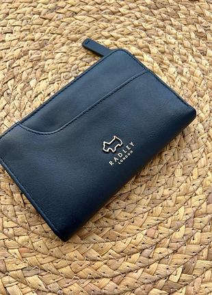 Шкіряний гаманець radley.