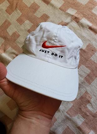 Бейсболка винтажная nike s