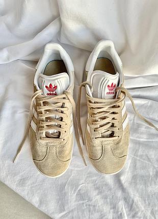 Adidas gazelle бежеві замшеві кросівки / оригінал / 38