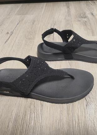 Босоножки skechers arch fit
