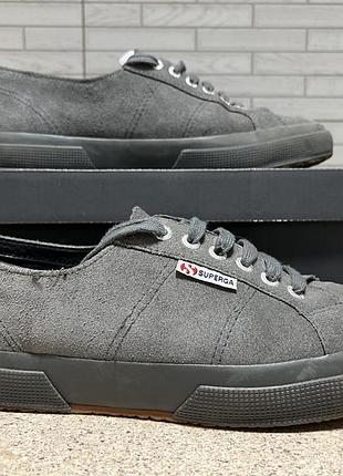 Кеди superga. сірі, замшеві 42 розмір.