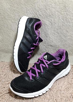 Кросівочки adidas, 38 розмір
