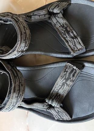 Босоніжки teva 2