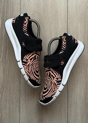 Кросівки adidas by stella mccartney