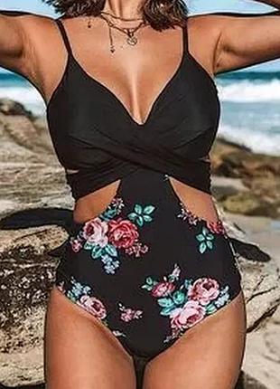 Неймовірно ефектний 
суцільний купальник - монокіні cupshe black and floral