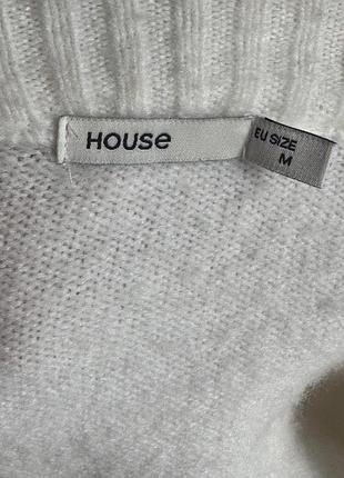 Светр на плече house 2