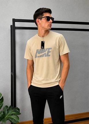 Распродаж магазина! мужская футболка nike