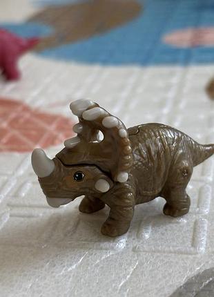 Kinder фігурки динозаври 3