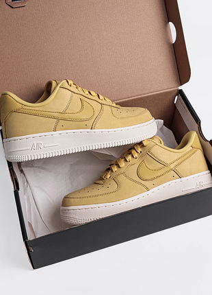 Оригінал! сша! жіночі кросівки nike sportswear air force 1 07 prm dr9503-700 новий стан