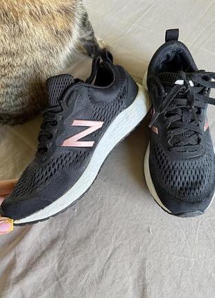 Кросівки new balance чорні 37 розмір