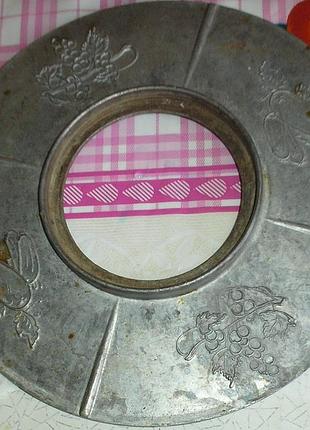 Підставка для банок