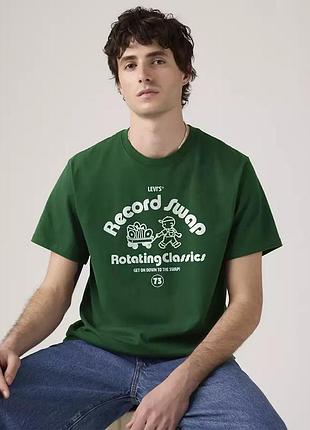 Чоловіча футболка levi's (199454077819) relaxed fit short-sleeve graphic t-shirt м зелений