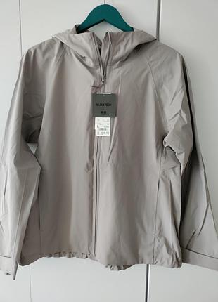 Blocktech парка женская uniqlo, р l