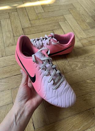 Шипівки nike