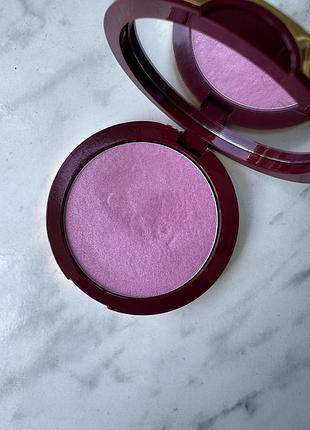 Б/в gucci хайлайтер 06 arctic pink
