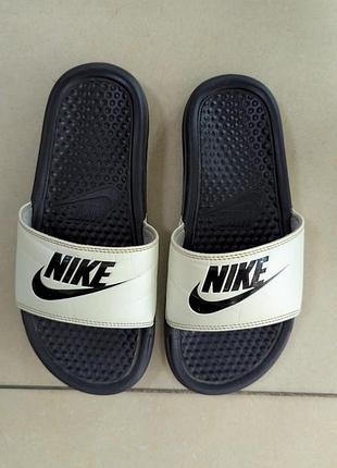 Сланцы шлепанцы от бренда nike универсальные
