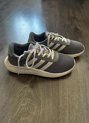 Кросовки adidas 34 розмір