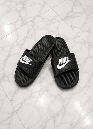 Шльопанці чоловічі бренд оригінал nike р. 40.5, устілка 26.5-27 см