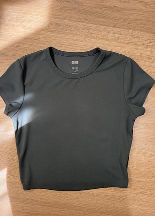Базовий бесшовний топ uniqlo