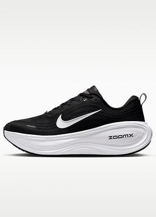 Оригінальні чоловічі кросівки nike vomero plus hv8150-002 у новому стані з сша