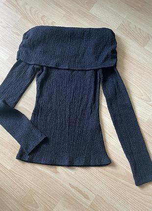 Кофта со сущенными плечами zara