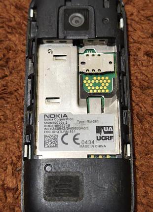 Nokia 2700c 3
