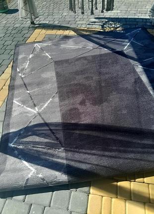 Безворсовый гипоаллергенный на антискользящей основе коврик, размер 2 на 2.9