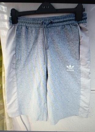 Шорты лето-весна муж.xs adidas камбоджи