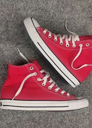 Культові червоні високі кеди converse chuck taylor all star хайтопи кросівки з канвасу унісекс