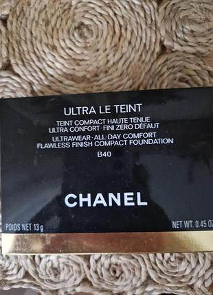Компактная тональная основа chanel ultra le teint в оттенке b40.