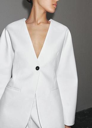 Білий жакет zara