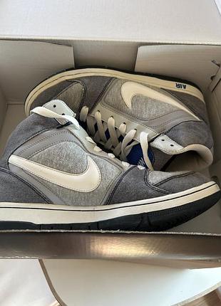 Кросівки nike air  стан дуже дуже добрий 21,5(26,5см) 1200 грн