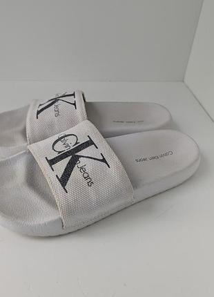 Шльопанці calvin klein
