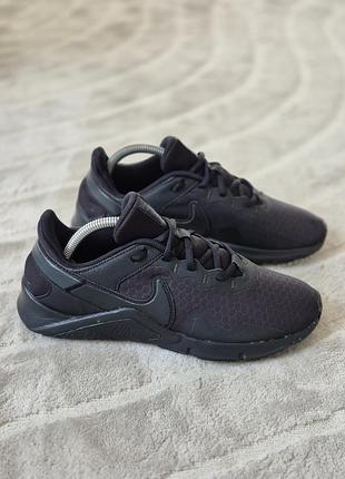 Nike legend essential 2, оригінал, жіночі спортивні кросівки, чорні, для фітнесу, тренувань та повсякденного носіння р.41