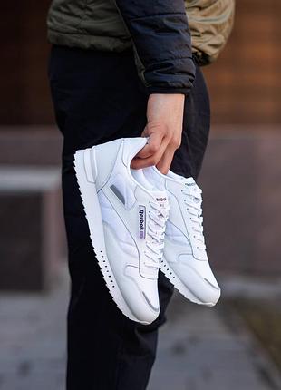 Classic super leather white 4
